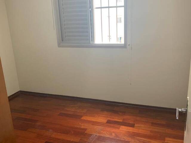 #44 - Apartamento para Venda em São José dos Campos - SP