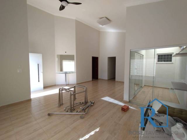 #194 - Casa para Locação em Itapetininga - SP